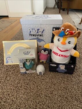 Orange & White 'Vote 4 Pudgy' Plush with Cowboy Hat